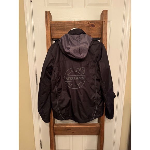 Volvo Official Merchandise Black Hooded Jacket Men's XS Designed in Sweden - Picture 4 of 4